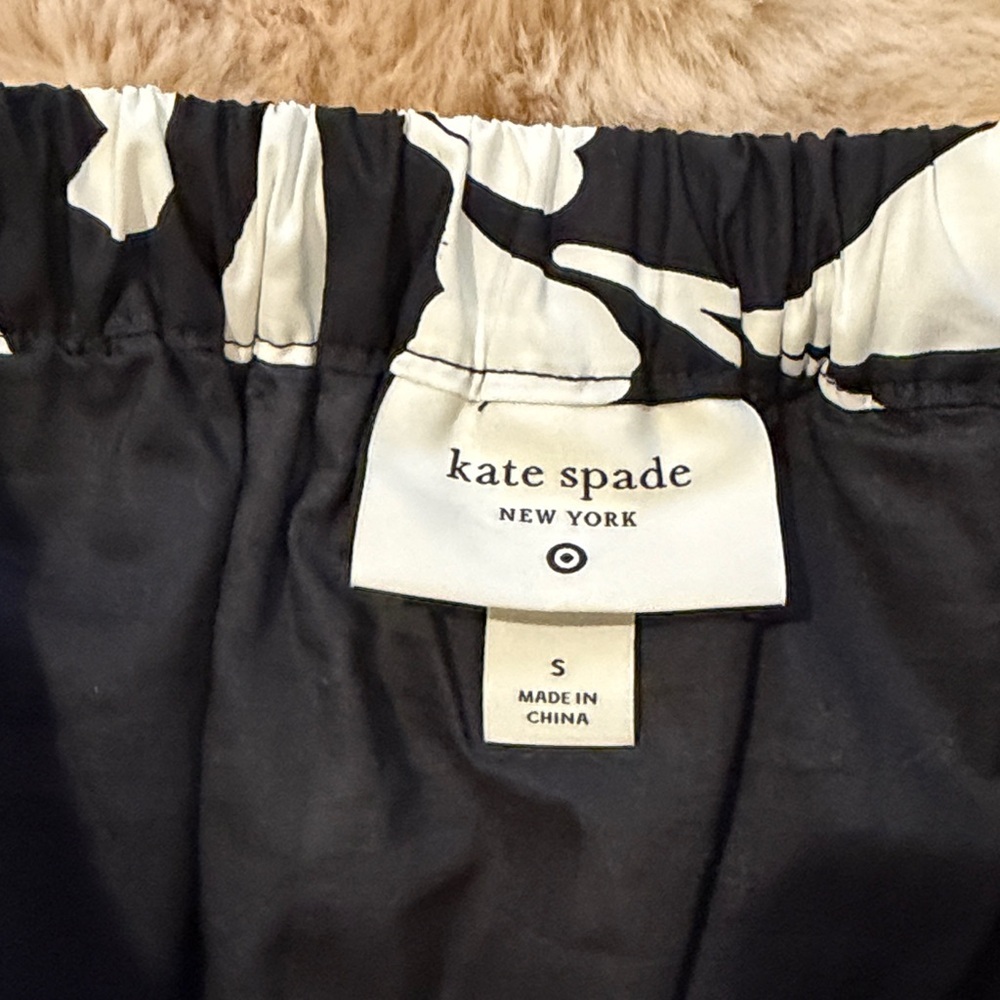 kate spade/target collab Black and White Floral Full Skirt lined with pockets S - Picture 8 of 8